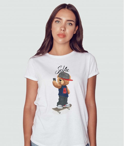 Дамска тениска с щампа Мечета Selfie skater bear